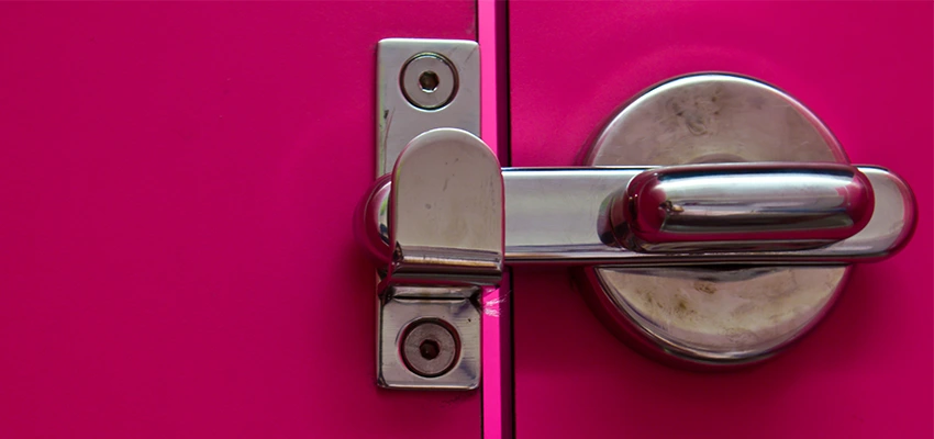 Childproof Gate Lock in Willows, California